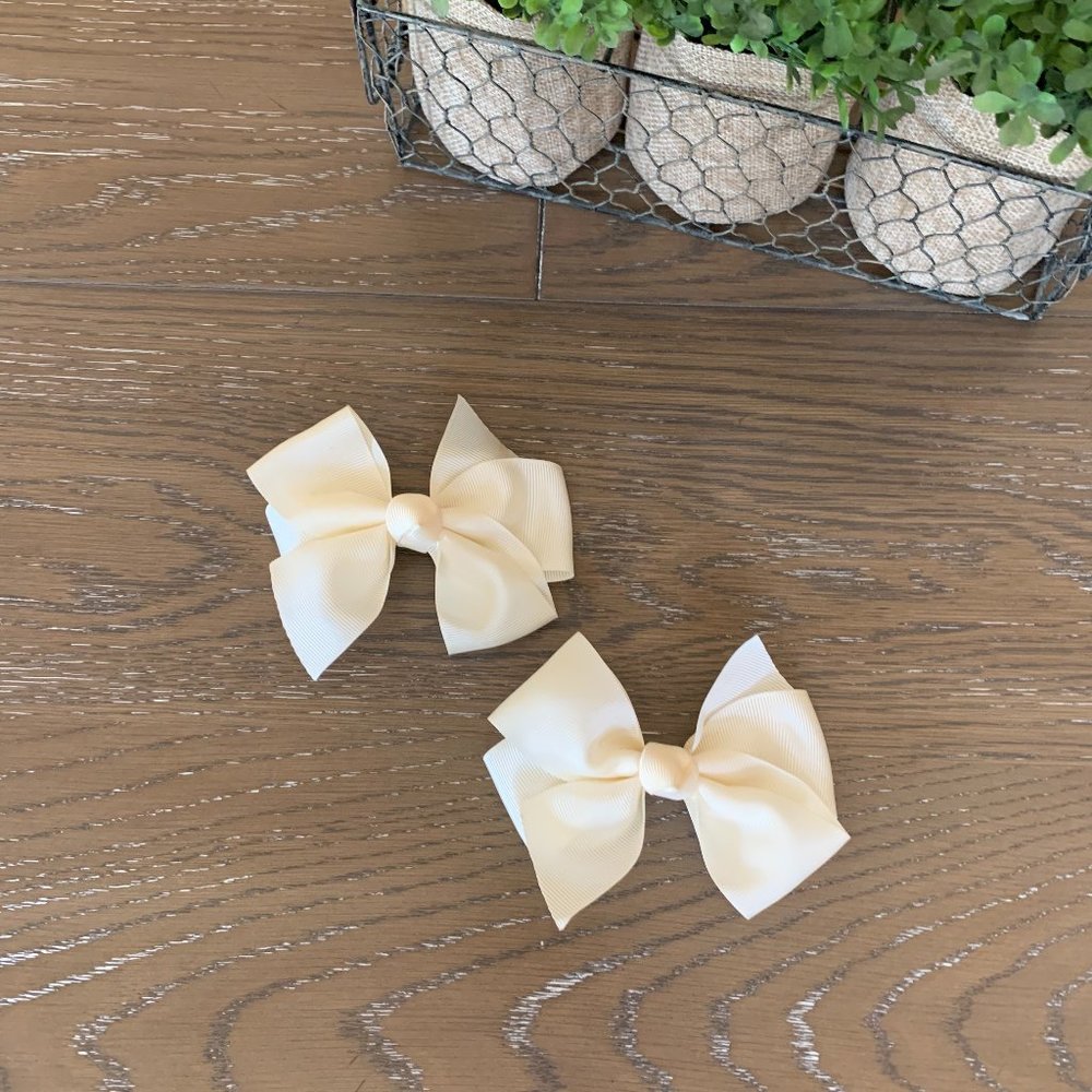 Cream Bows